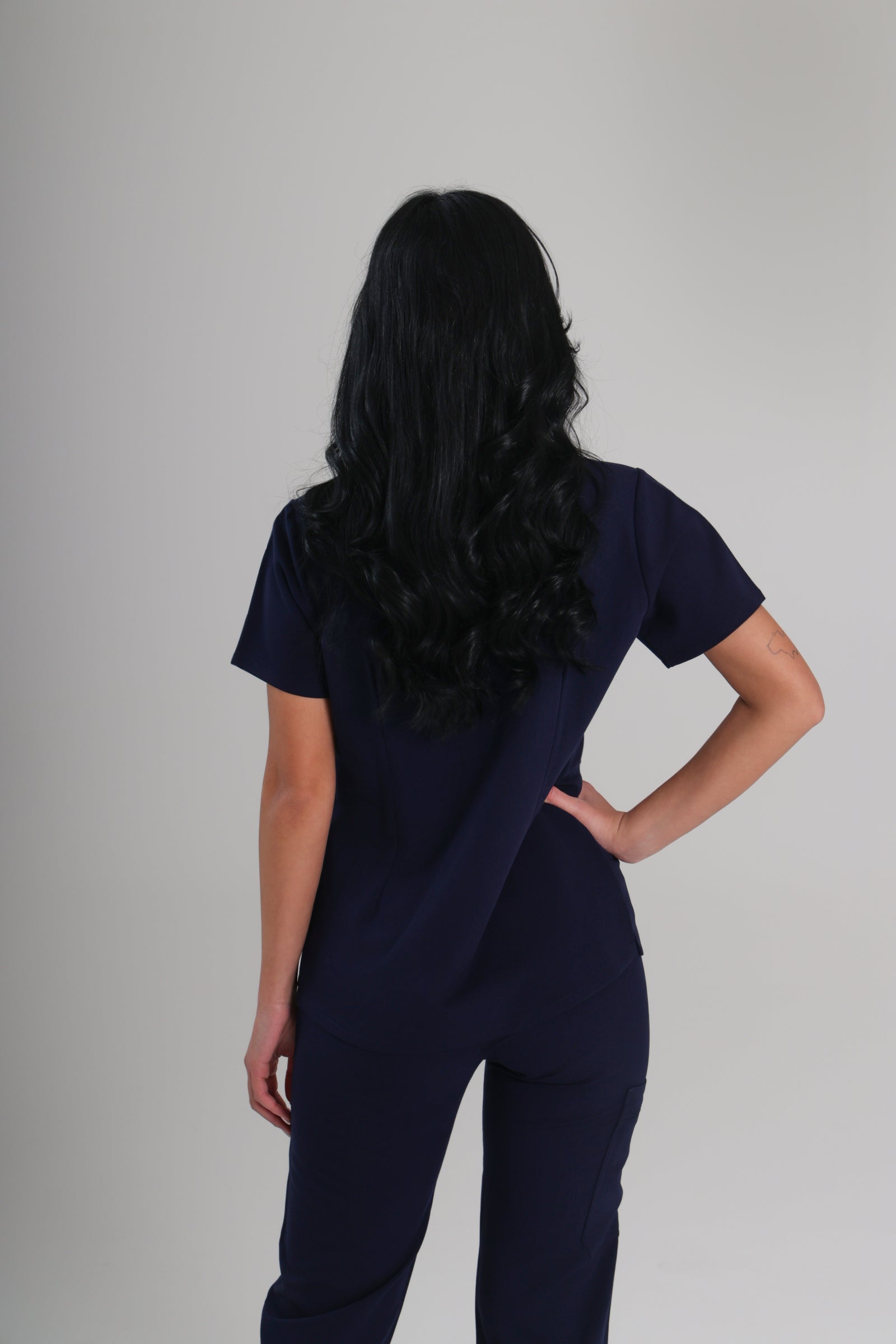 SHIFTMASTER™ Scrub Top - Onyx Navy