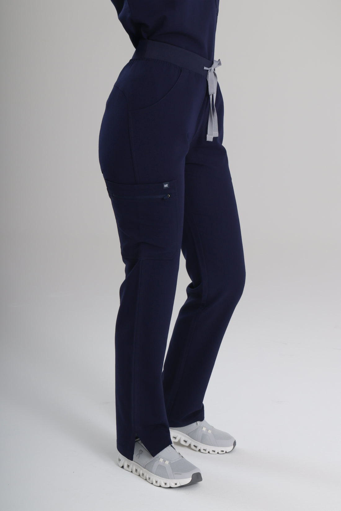 SHIFTMASTER™ CARGO SCRUB PANTS - ONYX Navy