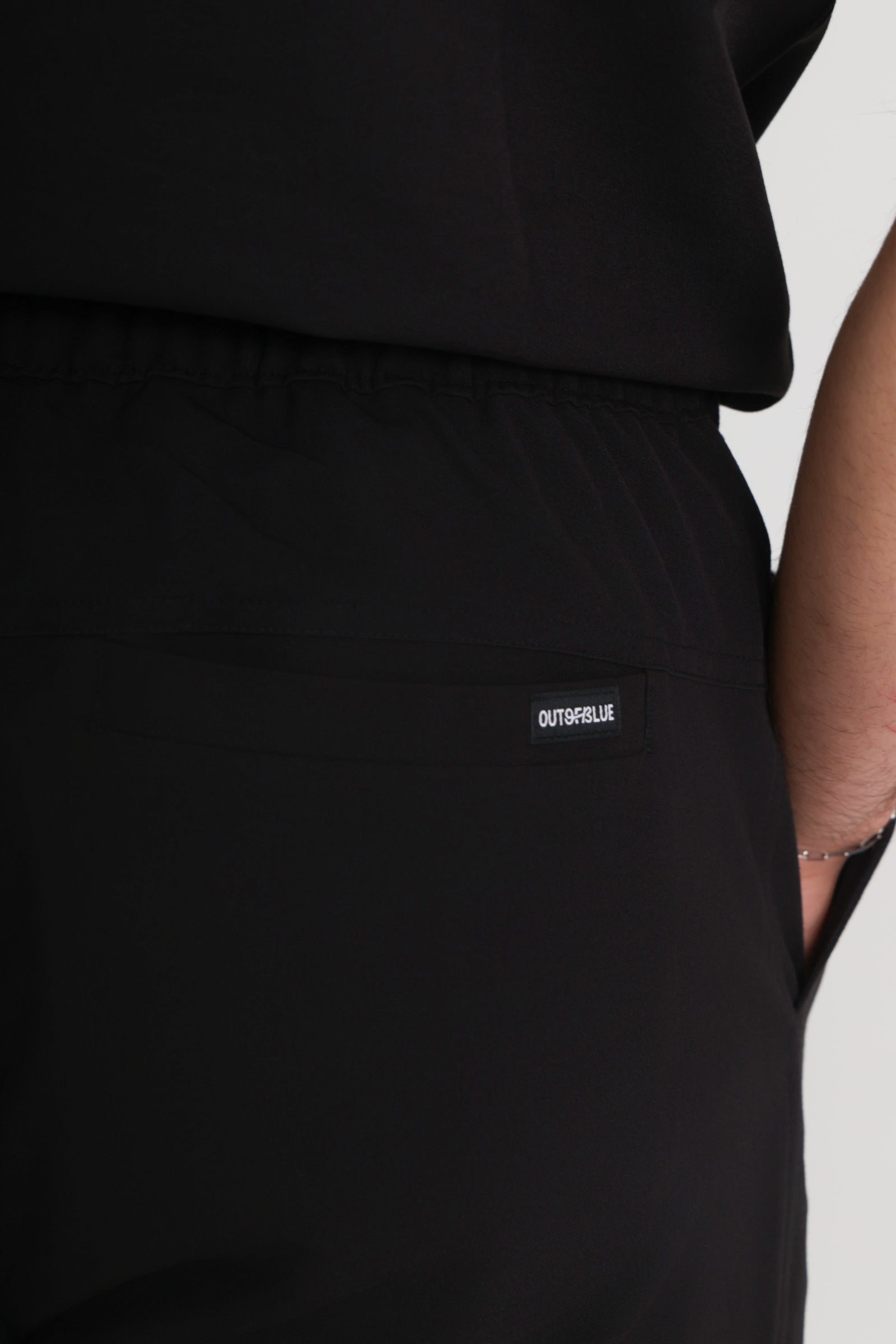 SHIFTMASTER™ CARGO SCRUB PANTS - ONYX BLACK