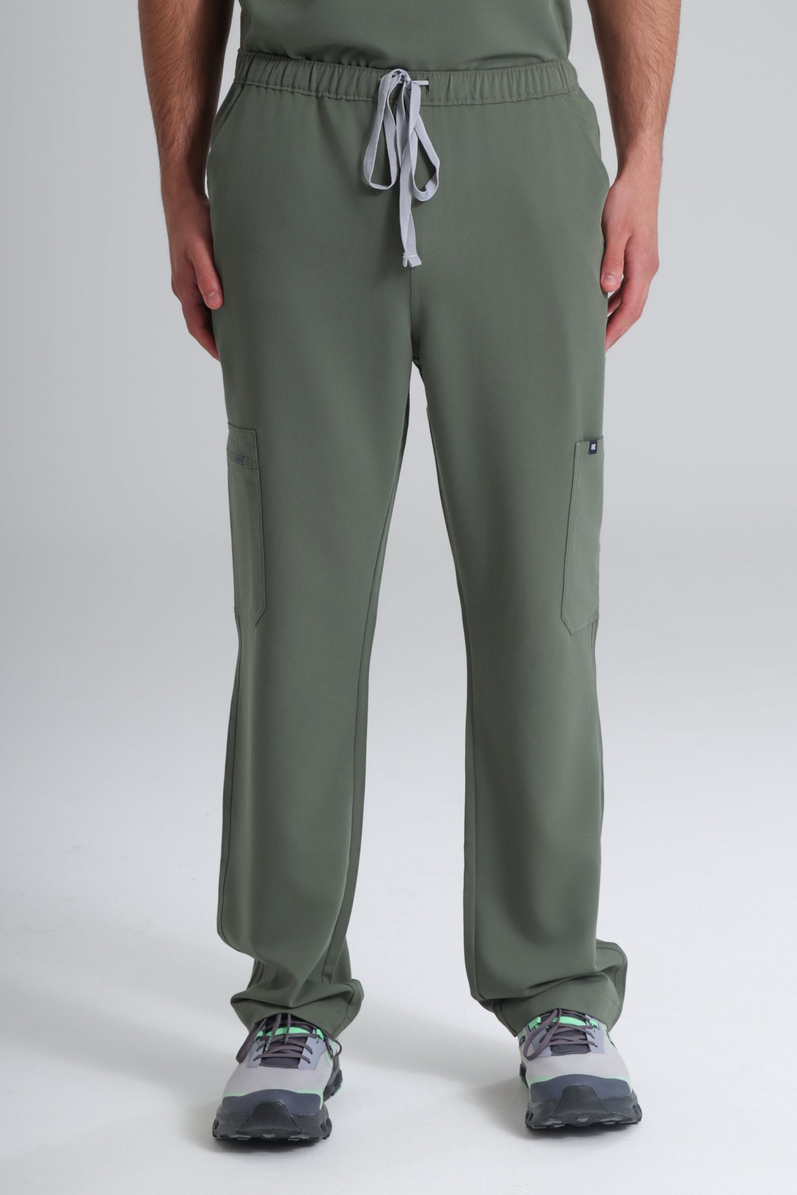 SHIFTMASTER™ CARGO SCRUB PANTS - Moss Green