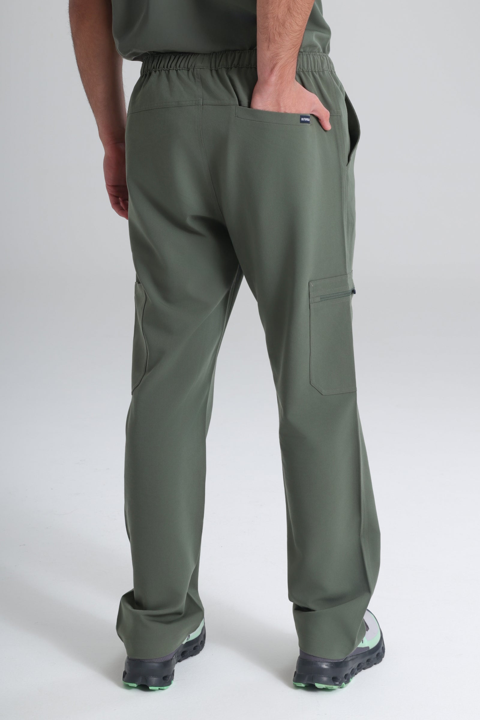 SHIFTMASTER™ CARGO SCRUB PANTS - Moss Green